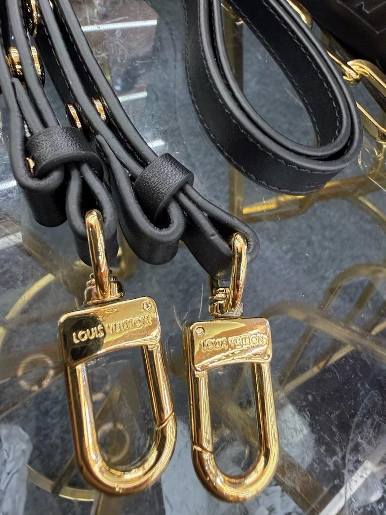 Louis Vuitton Coussin PM Siyah Deri - 12
