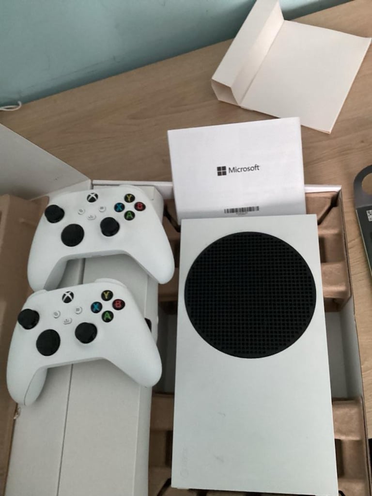 Xbox S serisi 512 gb