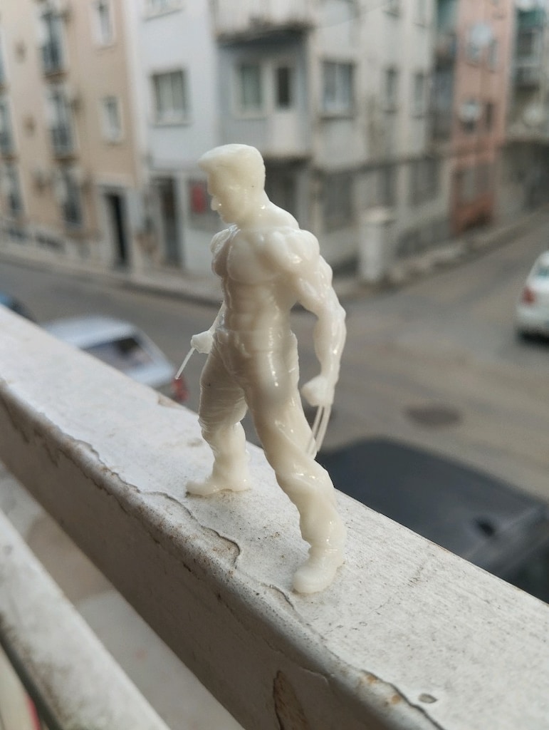 Kişiselleştirilebilir 3D Wolverine Figürü - 4