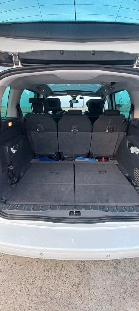 2015 model Peugeot 5008 1.6 tam otomatik vites düşük km de - 10