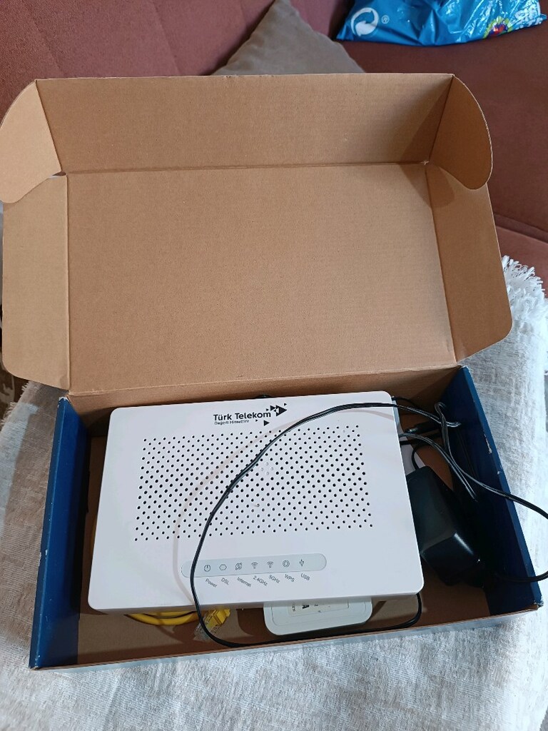 ZTE Zxhn H168A 4 Port 1200 Mbps 5ghz Vdsl2 Modem - 4