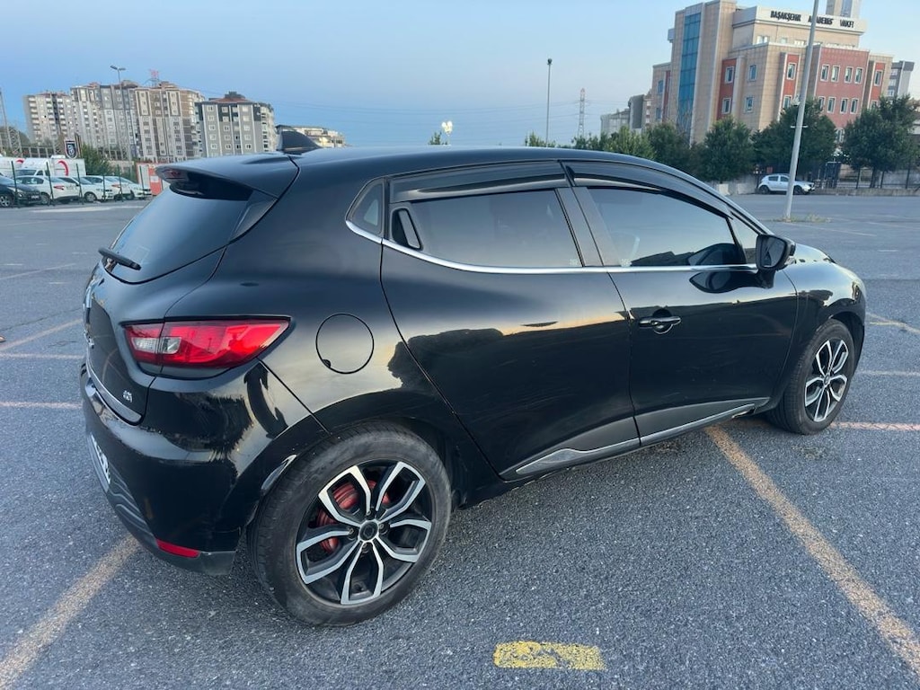 Sahibinden, Temiz, Bakımlı, Değişensiz 2013 model Clio 4 1.5 dci - 5