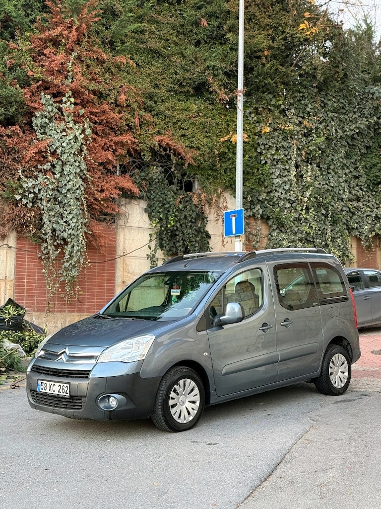 Acil Satılık Temiz Aile Aracı - 3