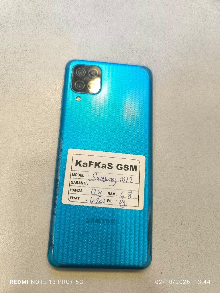 Samsung M12 - 6