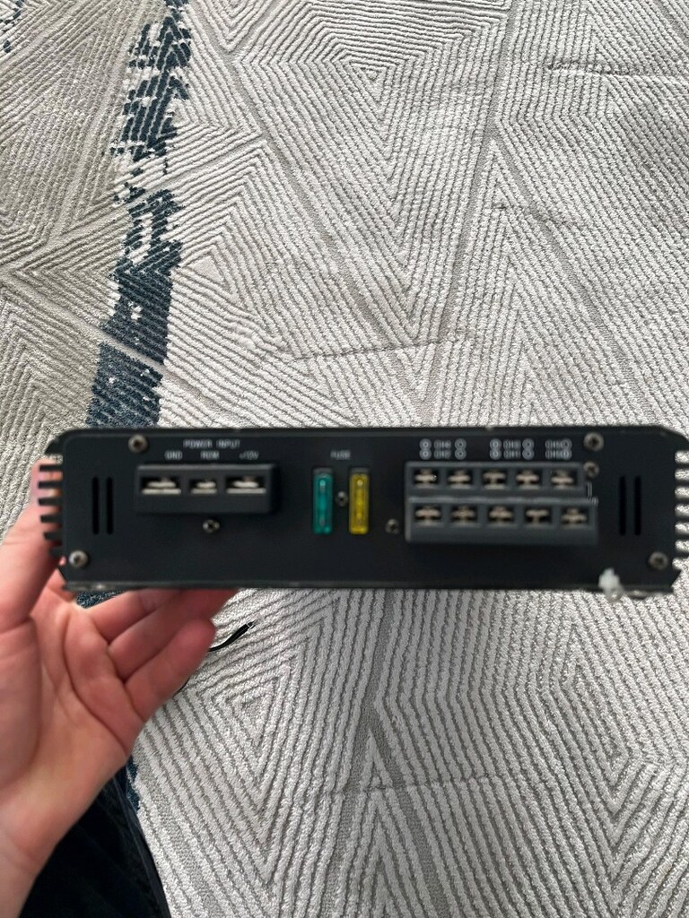 CADENCE 5500 W AMFİ - 3