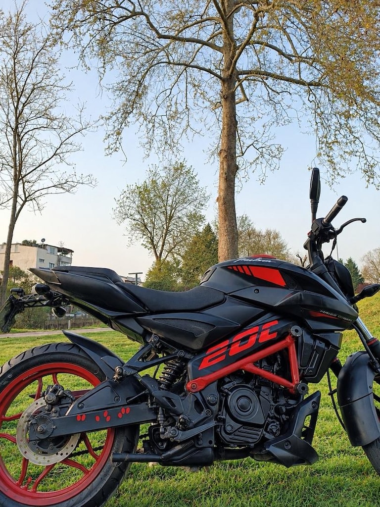 Bajaj Pulsar NS200 2016 – Temiz Bakımlı