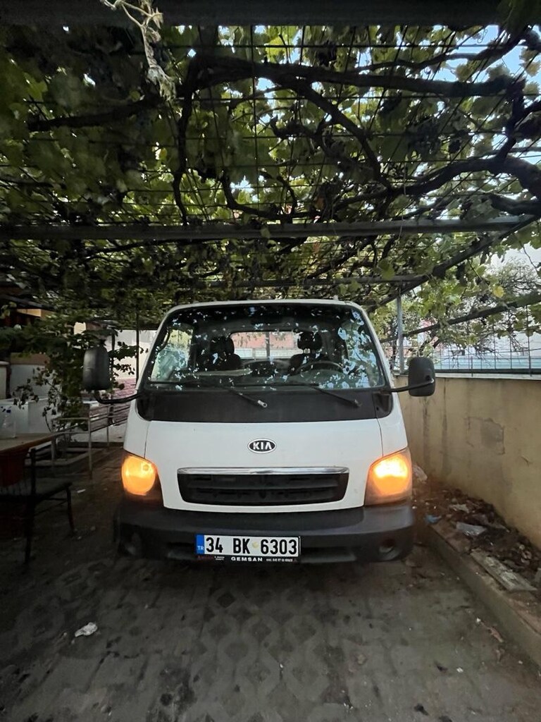 KİA BONGO K2700 - 4