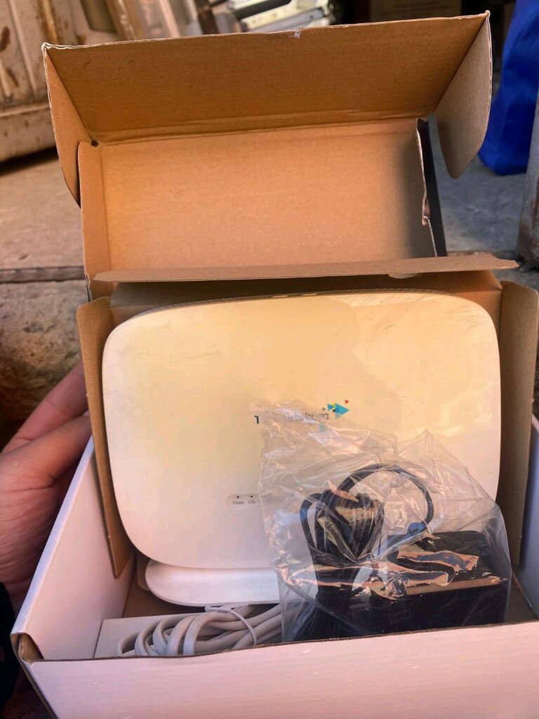 kutusuda kullanılmamış modem - 3