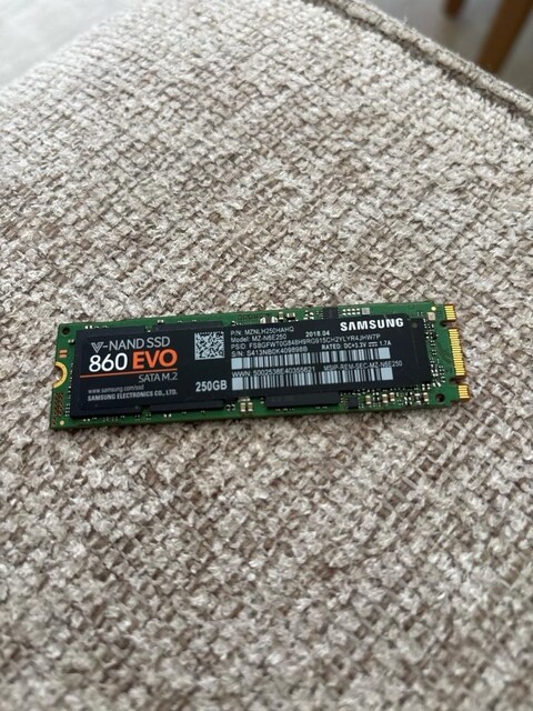 Samsung 860 Evo Sata M2 / 250 GB