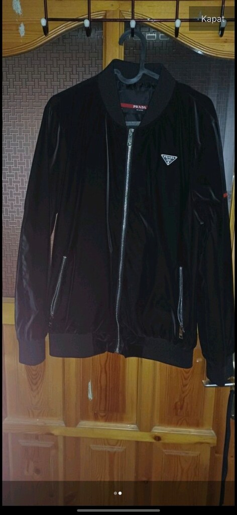 Prada Siyah Fermuarlı Erkek ceket