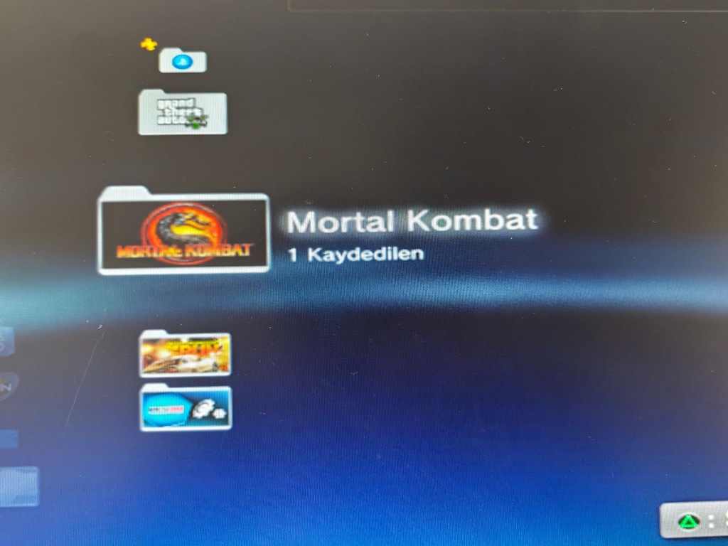Sony PlayStation 3 Fat 2 Kol 4 Oyunlu Oyun Konsolu - 4