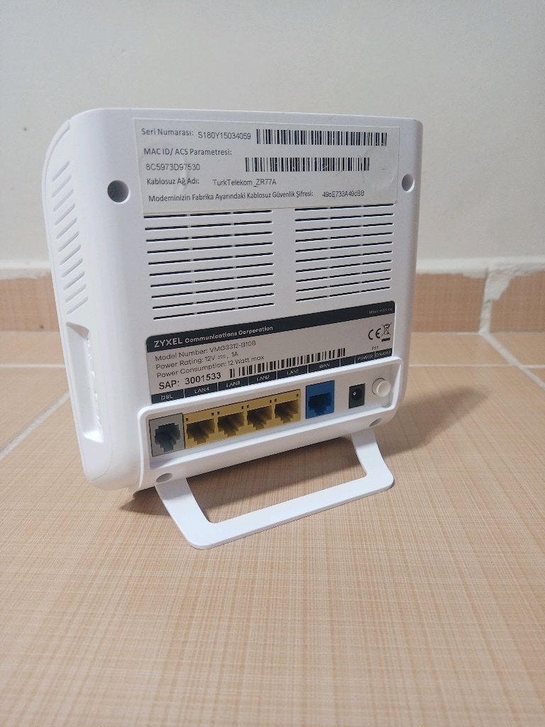 Zyxel Adsl Vdsl modem - 2