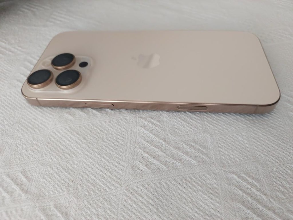 İPHONE 16 PRO MAX 256 GB - 4