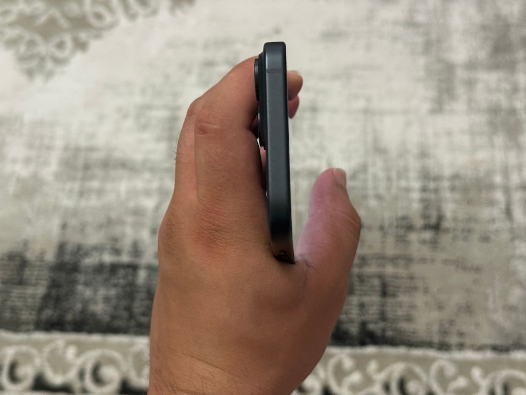 Çok Temiz Tamirsiz Sorunsuz iPhone 15 YD Cihazı Yılı Kurtarıyor - 9