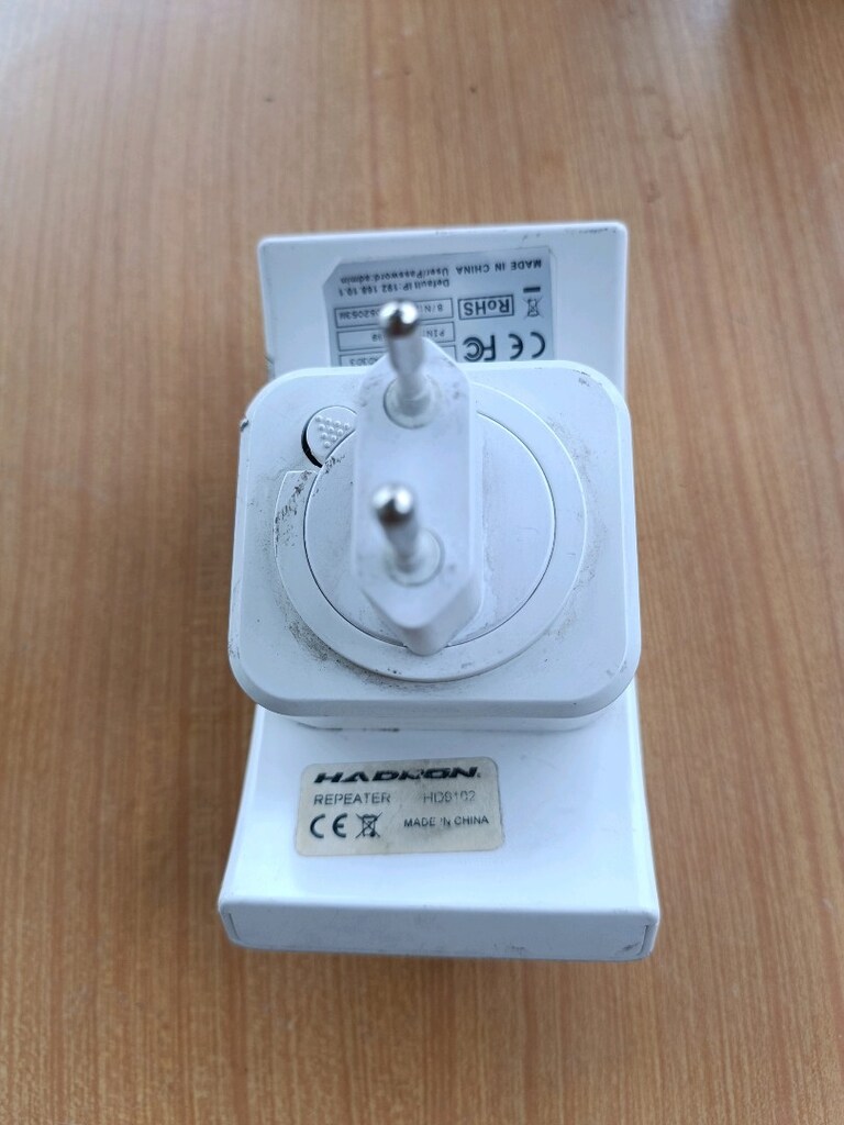 wifi internet güçlendirici hadron sağlam çalışır durumda alana - 2