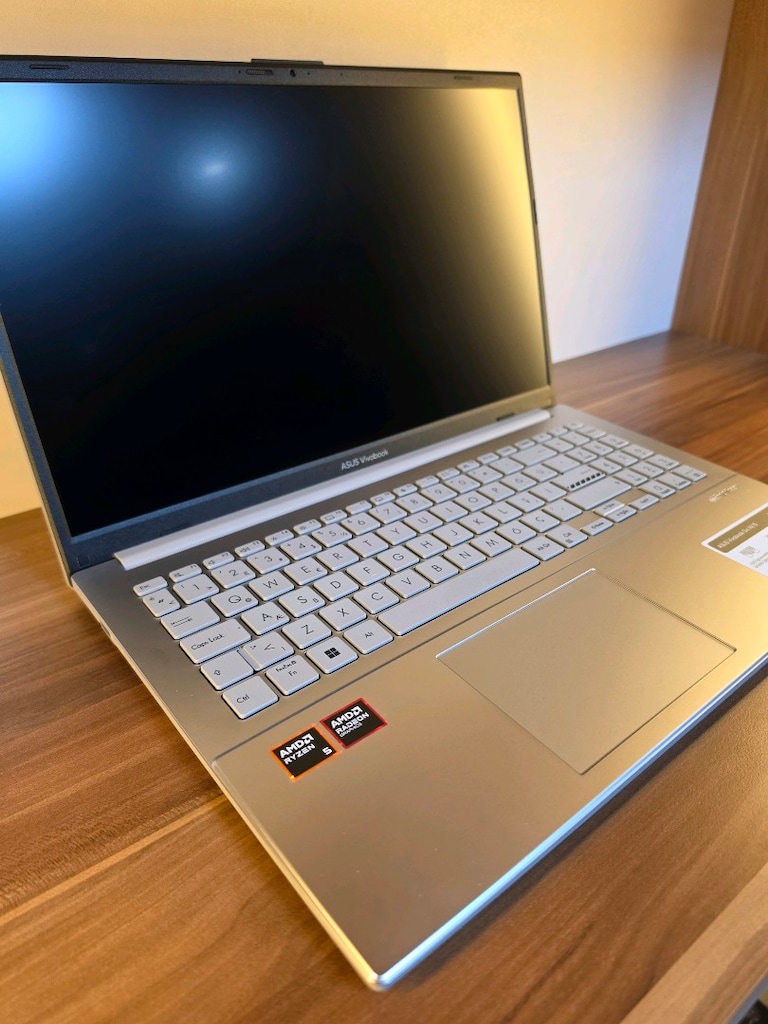 Asus Ofis Laptop Kusursuz 3 haftalık Asus Vivobook - 4