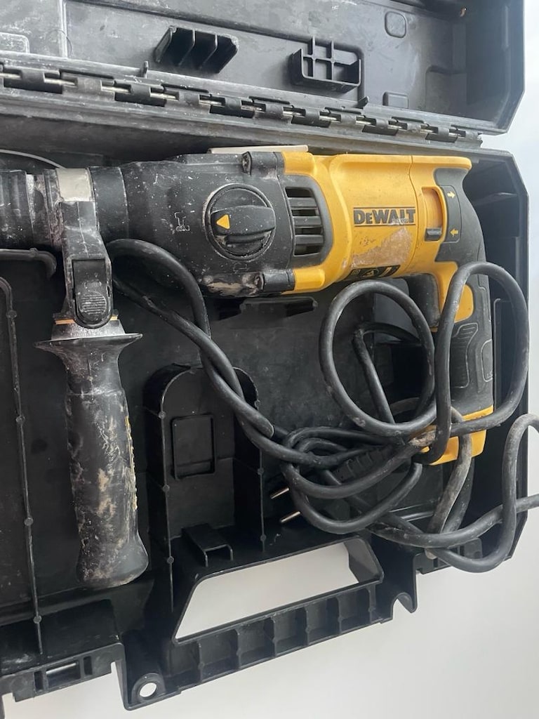 DeWALT Elektrikli Matkap - 4