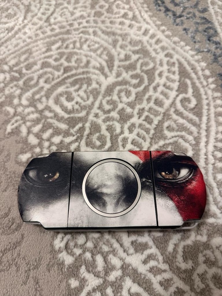 Temiz, Ekranı Çiziksiz PSP 3004 + 13 Efsane Oyunlu - 2