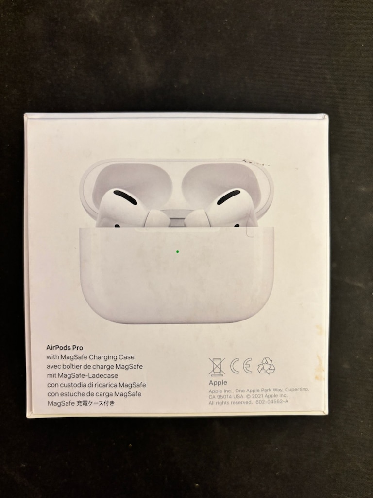Apple AirPods Pro (1. Nesil - MagSafe Şarj Kutulu) Orijinal Kutulu - 2