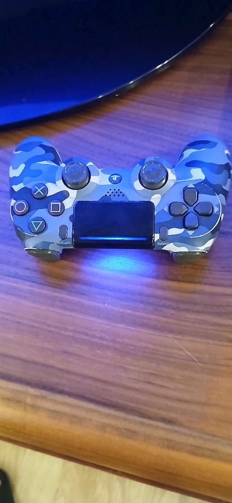 Uygunundan playstation 4 ve desenli 2 kol - 3