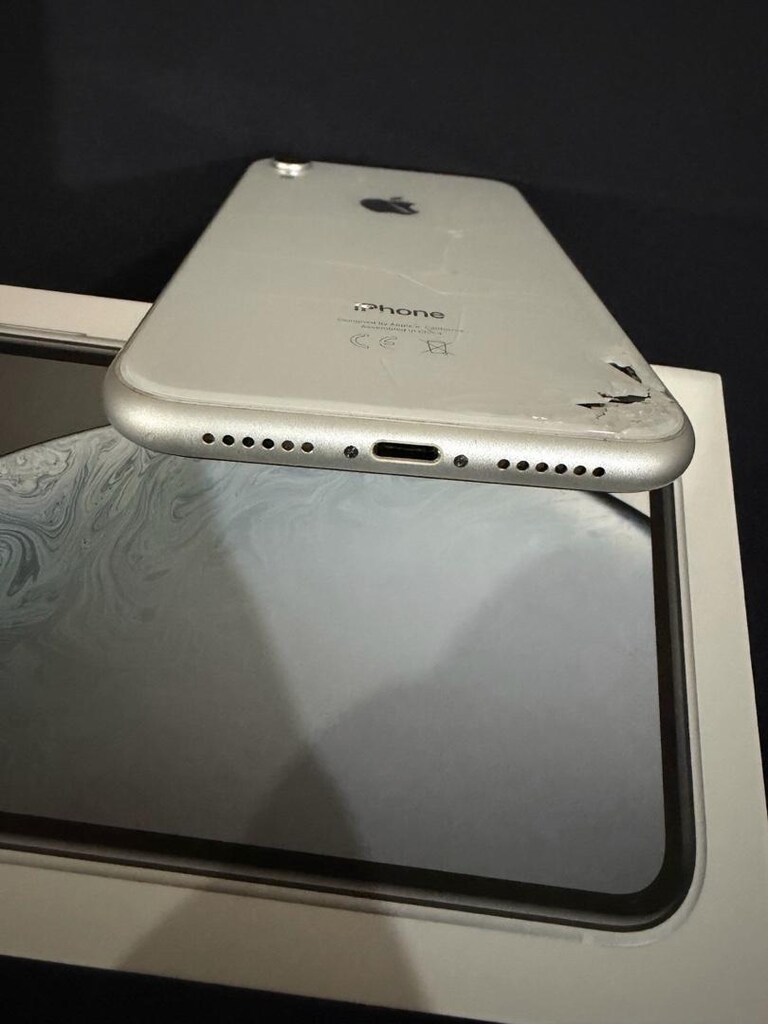 IPHONE XR 64 GB - 3