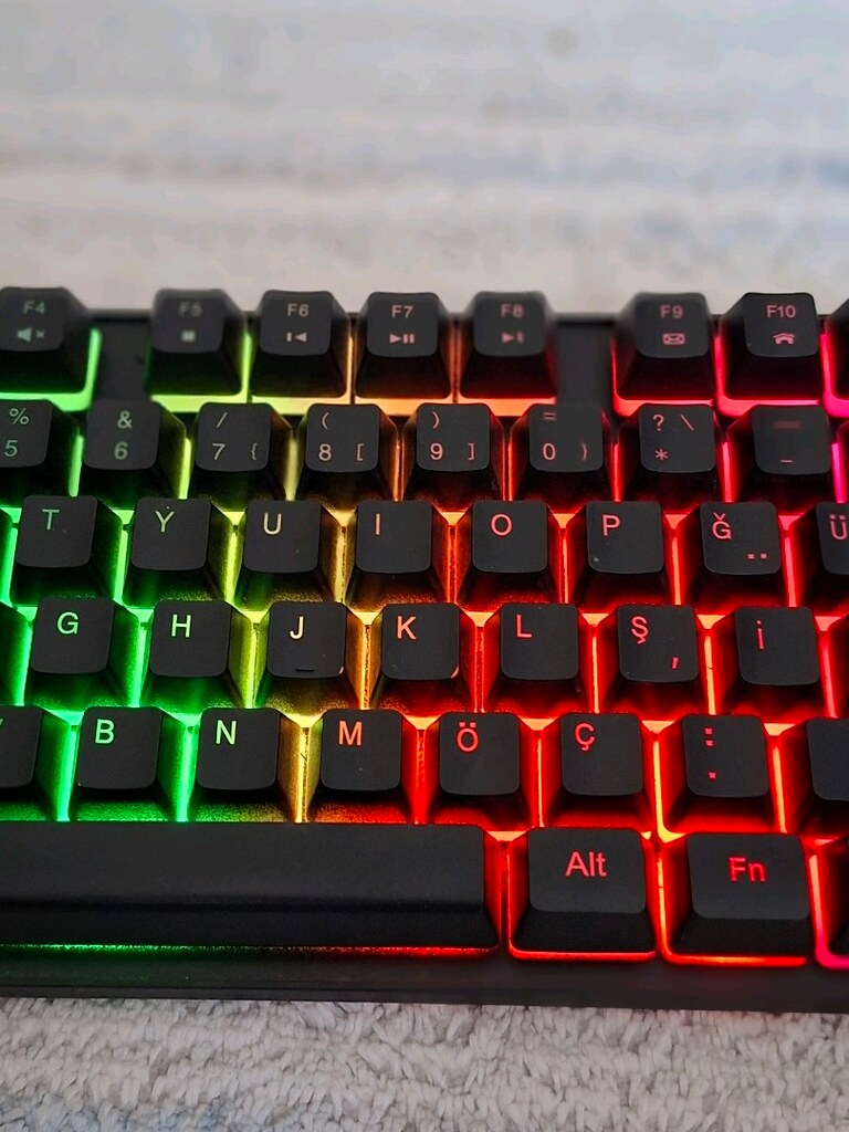 Klavye RGB Aydınlatmalı GoMax - 2