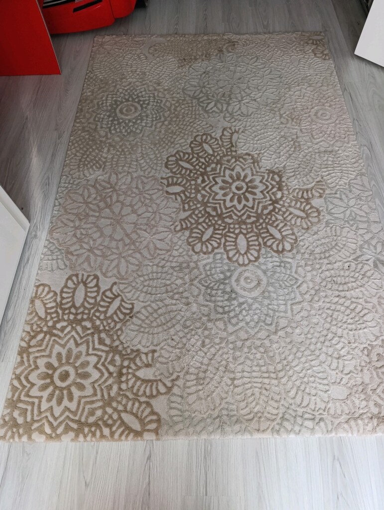 4 metre kare halı 2 adet ayni - 7