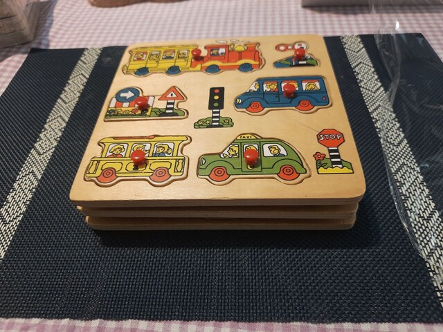 Montessori oyuncak , puzzle