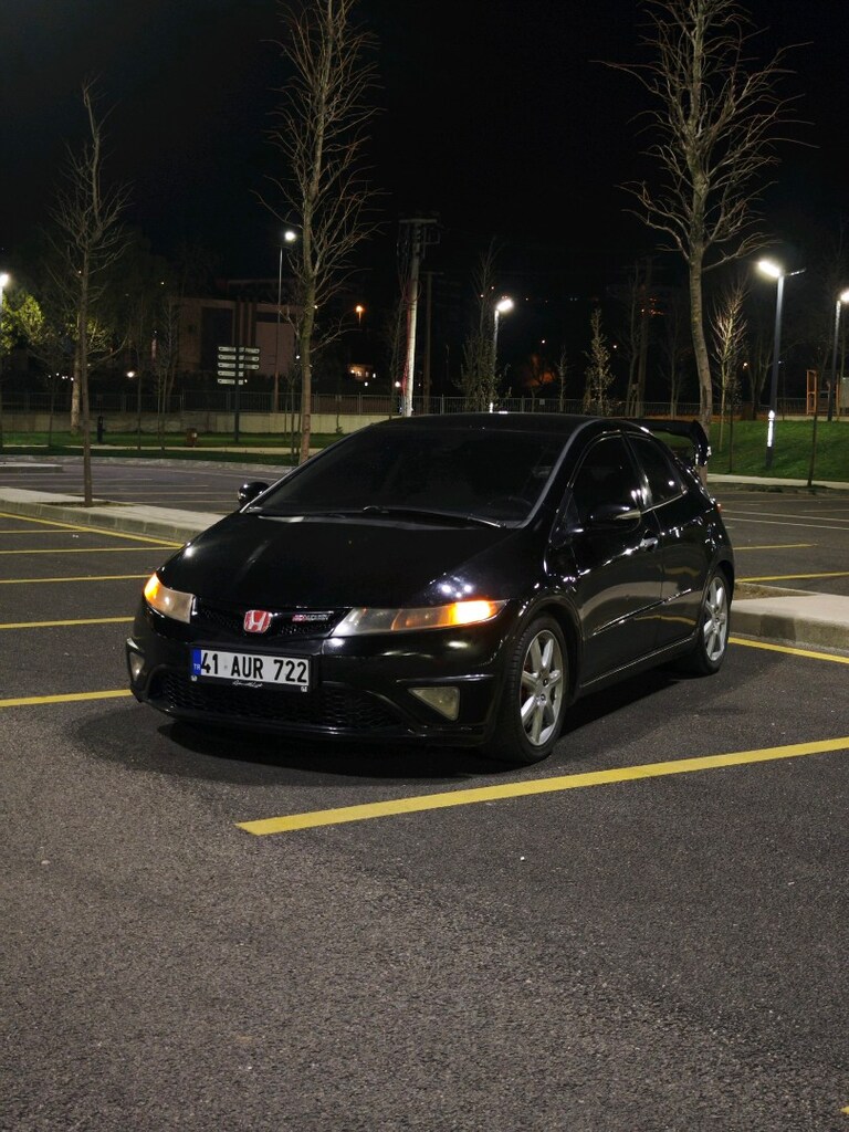 Honda Civic hatchback sport 1.8 manuel - 3
