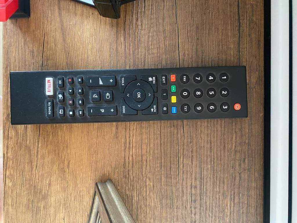 Arçelik 42 inç Full Hd Tv ve Xiomi tv box S 4k medya oynatıcı - 4