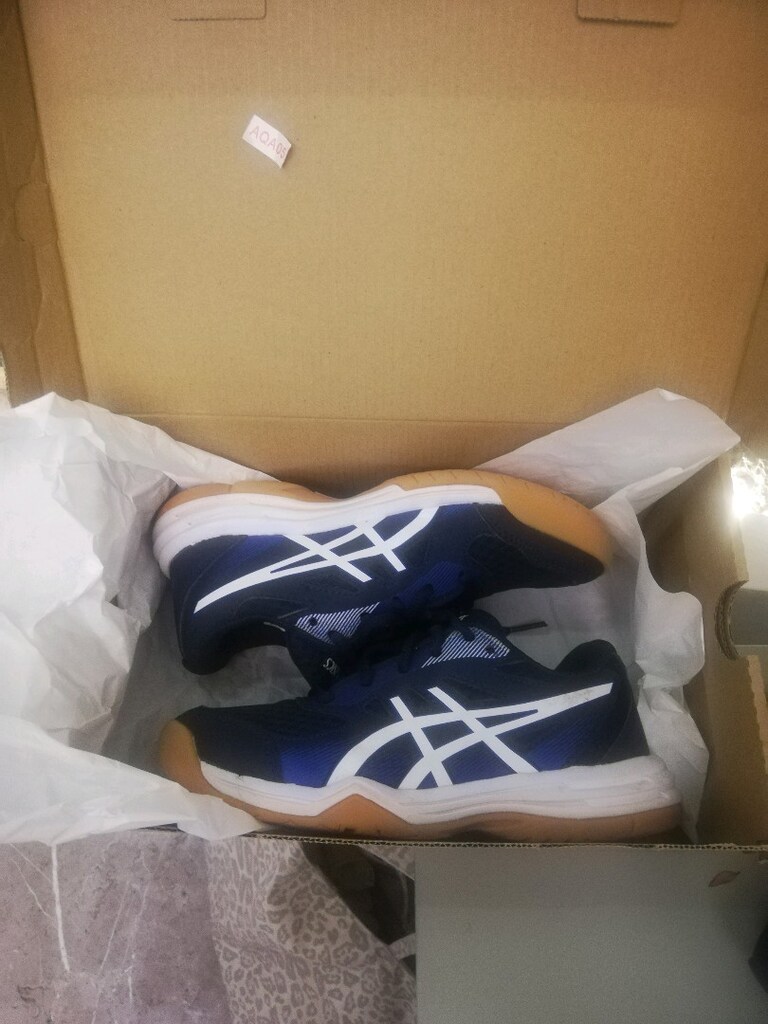 Asics salon ayakkabısı sıfır sayılır