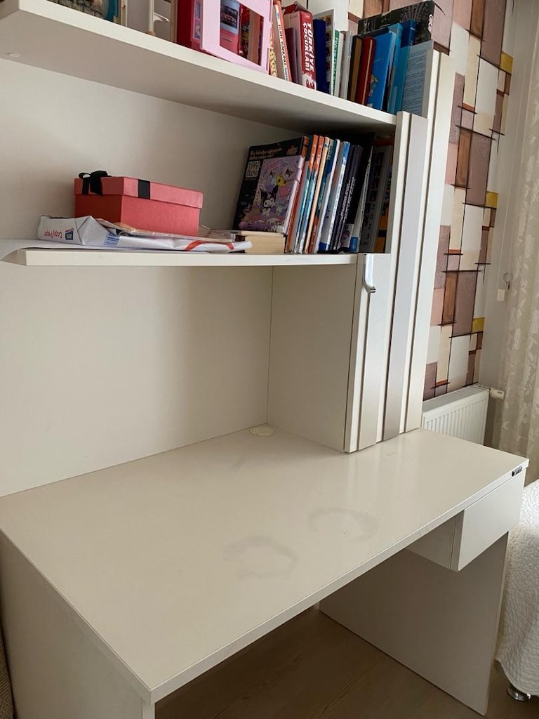 Çalışma masası ve kitaplık - 3