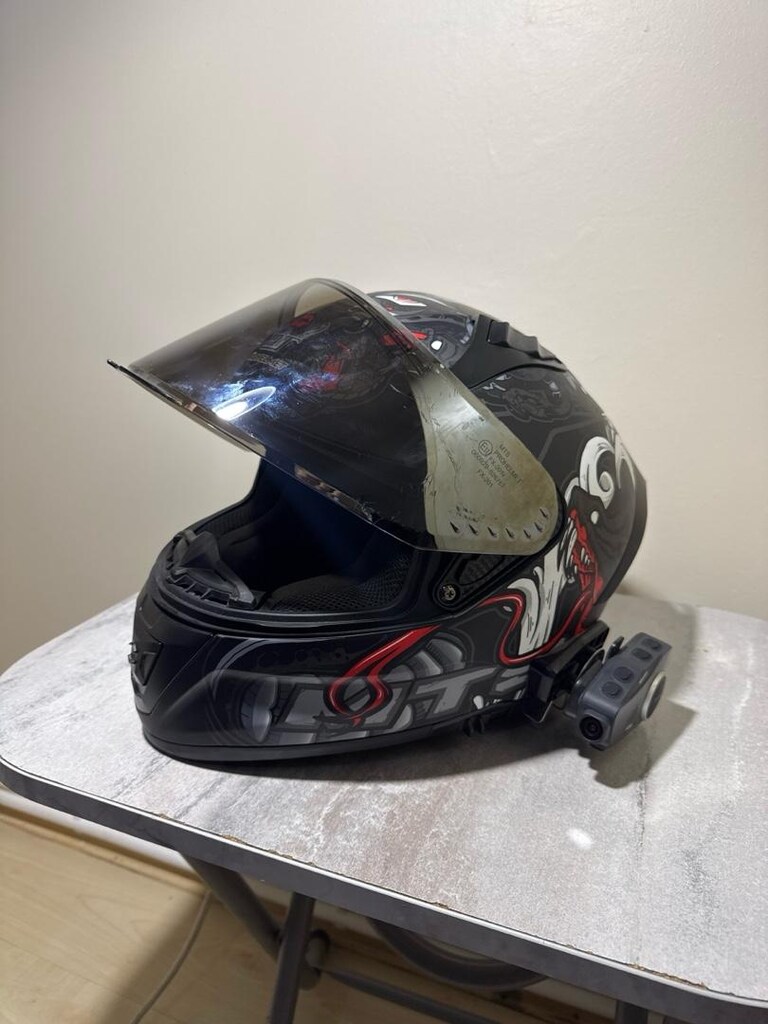MT KASK İNTERCOMLU VE KAMERALI