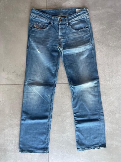 Diesel VIXY Kadın Jean W27 L30 – Düz Paça, Açık Mavi