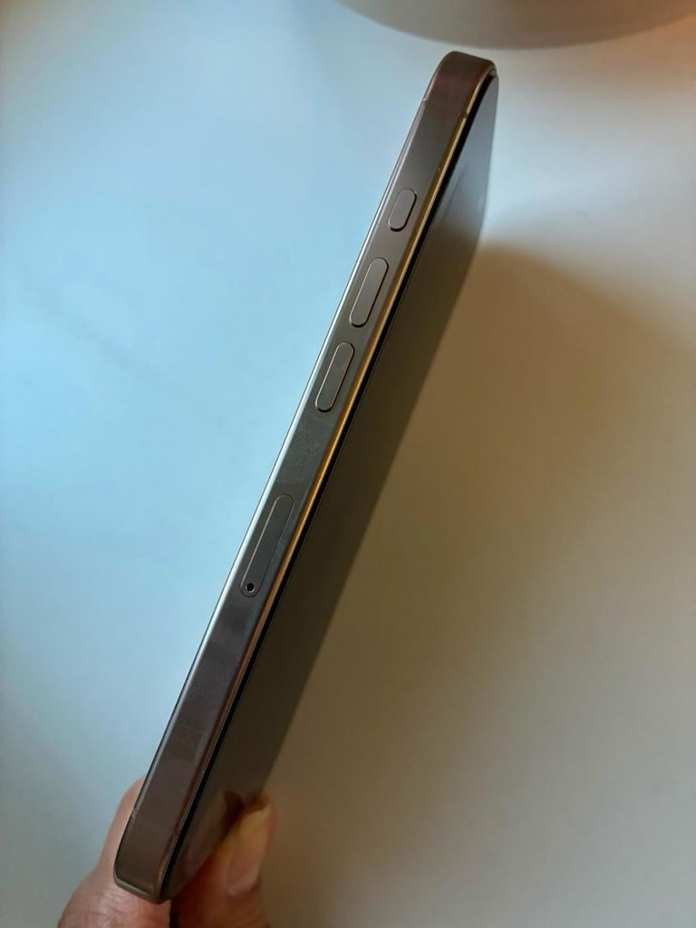 Iphone 16 Pro - 3