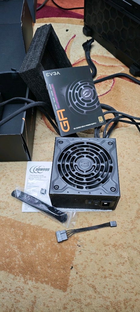 EVGA 80+GOLD 550 WATT FULL MODÜLER PSU - 5