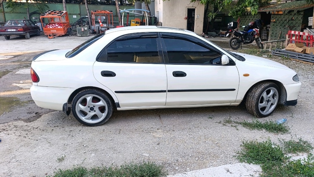 SATILIK 96 MODEL MAZDA FAMİLYA - 2