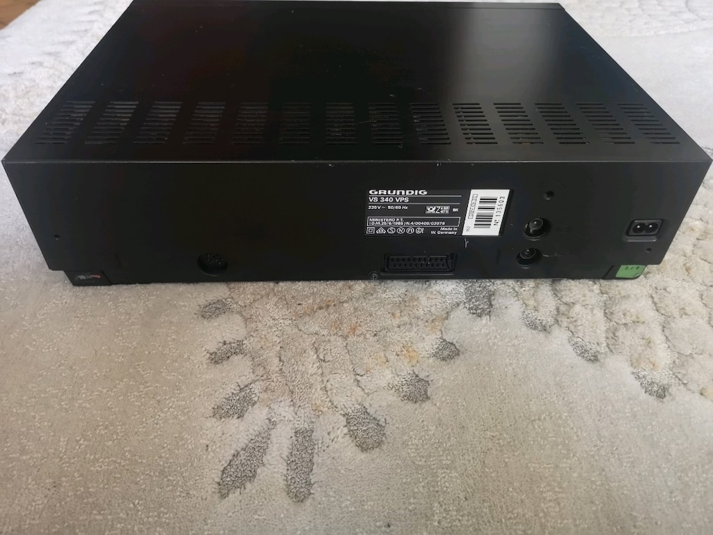 Video kaset oynatici Grundig - 3