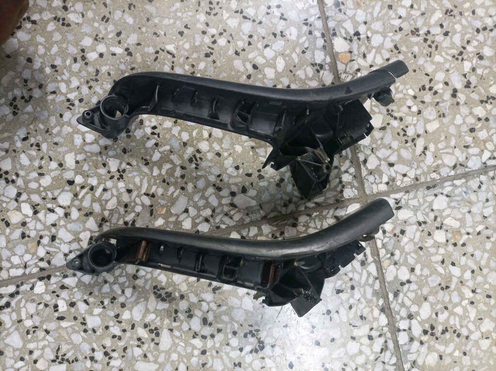 Golf 5 Jetta sağ ön kapı kolu iç - 2