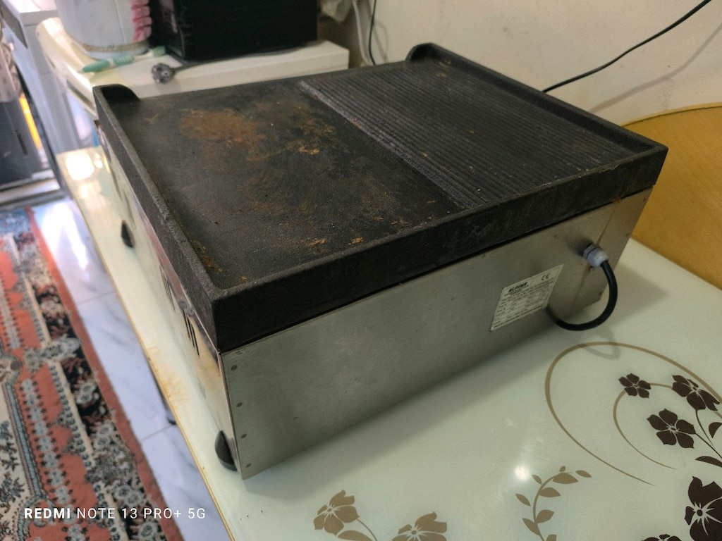 Alpina 50 cm Sanayi Tipi Elektrikli Döküm Izgara - Temiz Durumda - 6