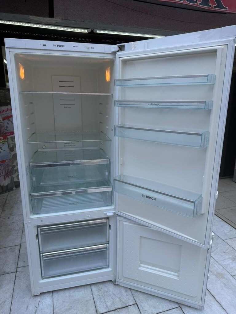 BOSCH 550 Litre Alt Buzluklu Buz Dolabı - 3
