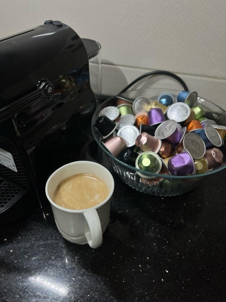 Nespresso D40 Inissia Espresso Kahve Makinesi - 2