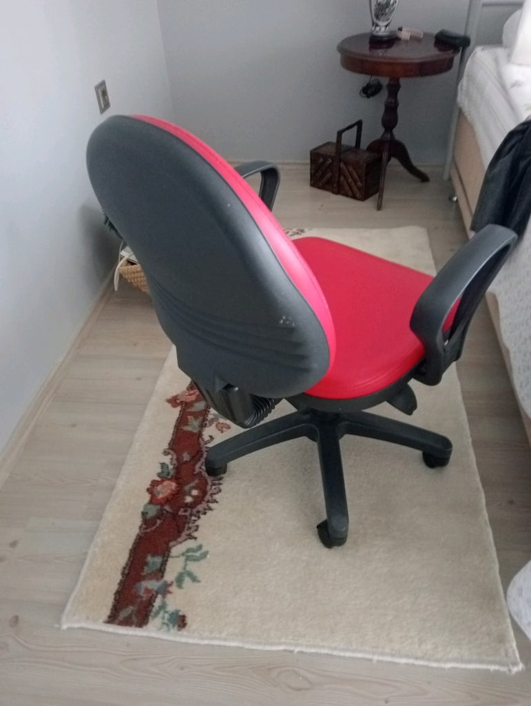 ÇALIŞMA SANDALYESİ - 3