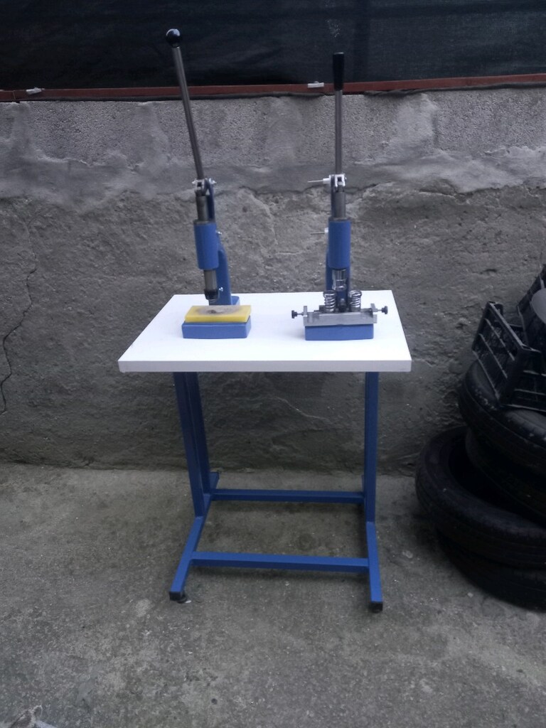 Kumaş düğme makinalari - 2
