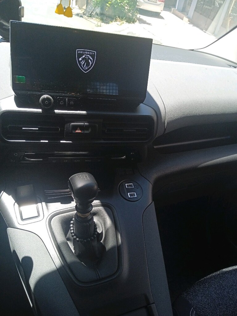 satılık 2025. 8000.km pejo rifter allure paket - 13