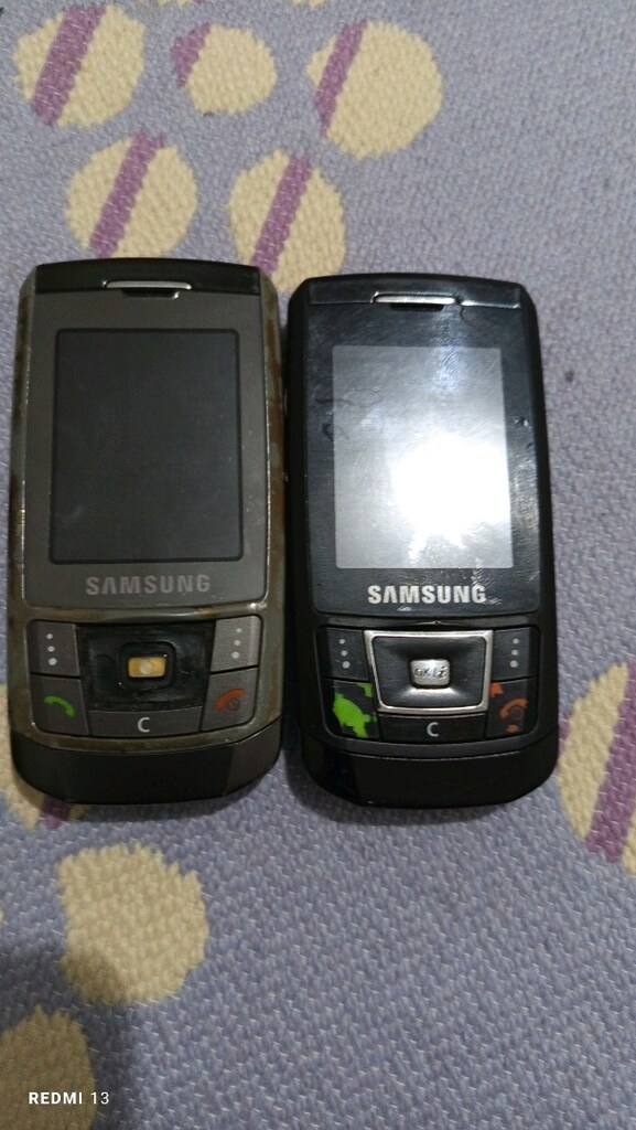 Samsung d900i şarz aletlerı var calışıyorlar ımeılerı kapalı - 2