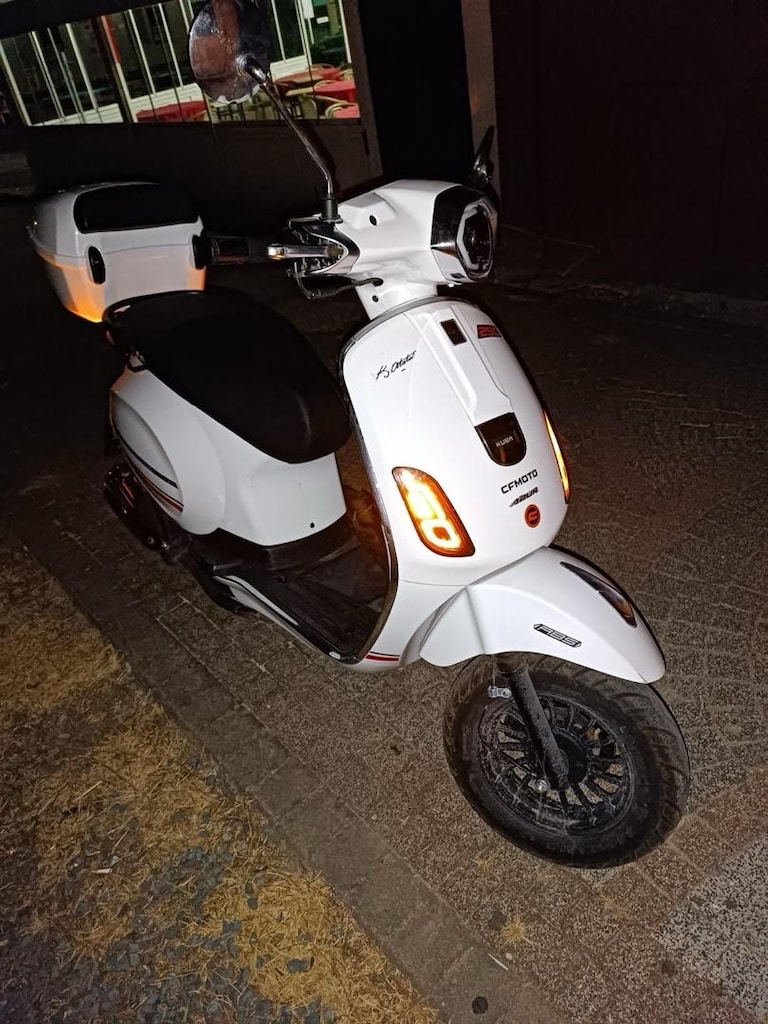 80cc scooter - 2