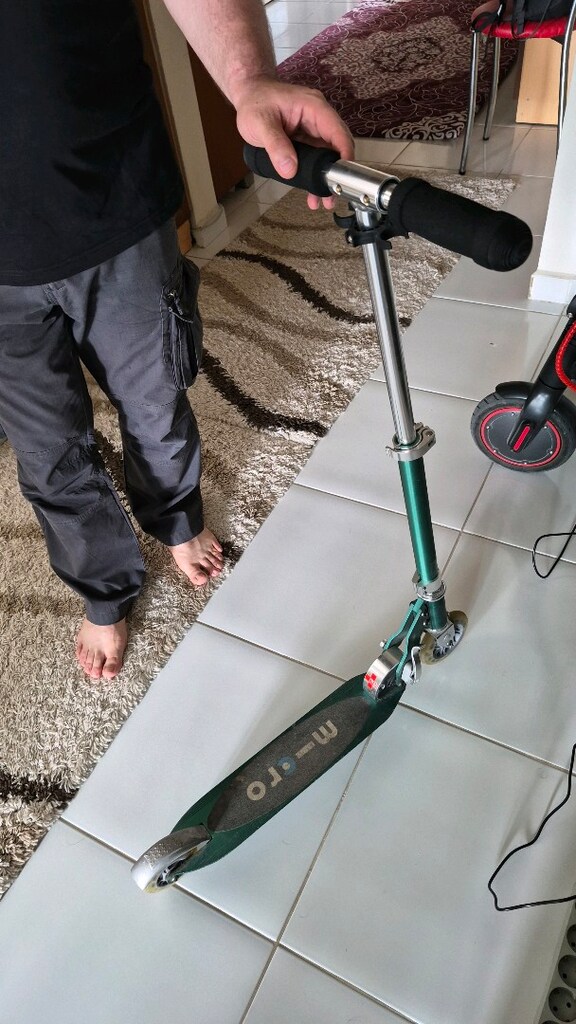 Micro Sprite Scooter Yeşil - 2