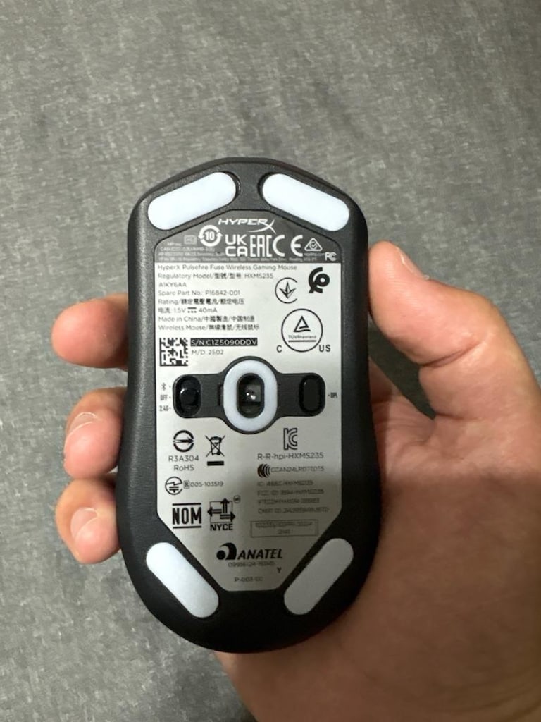 hyperx pulsefire fuse wireless gaming mouse - 4