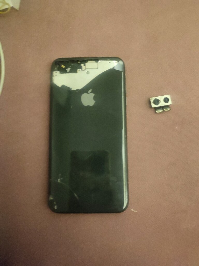 iPhone 8 plus - 4